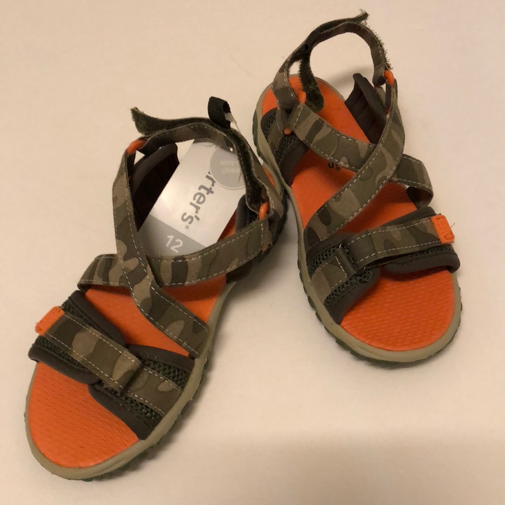 Carter’s Camo Sandals NWT